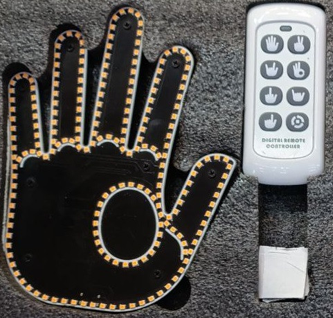 دست بیقرار خودرو مدل ایموجی + دست ۹ حالته برای استایل خاص کابین