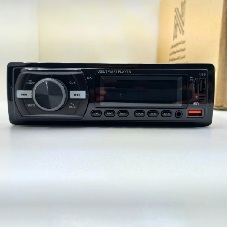 پخش کننده خودرو بلوتوث دار و دارای پورت شارژر ، usb ، مموری ، aux